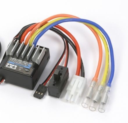 Brushless/Brushed Fahrregler TBLE-02
